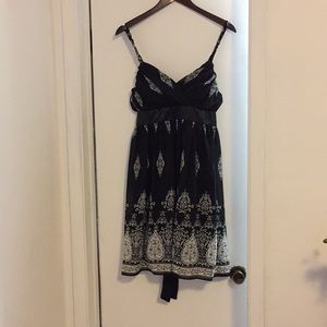 Alyn Paige - New York Pattern Dress